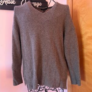 Pas de Calais 100% yak sweater